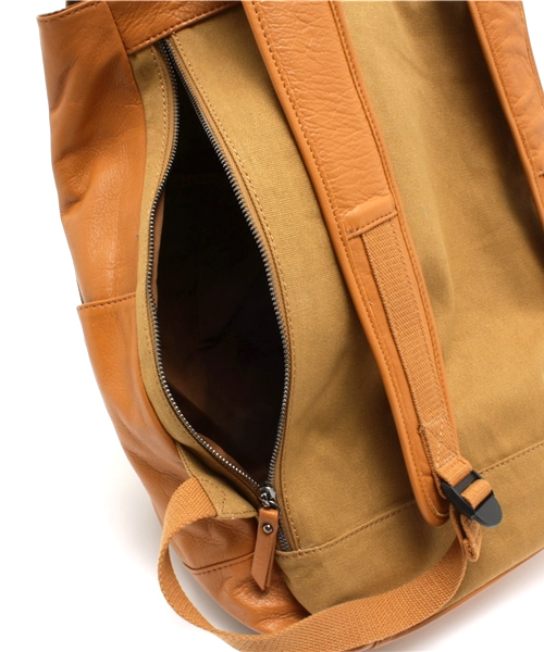 And A（アンドエー）の「レザーフロントリュック（バックパック/リュック・メンズ・ブラック/ブラウン・FREE）」の12枚目の写真