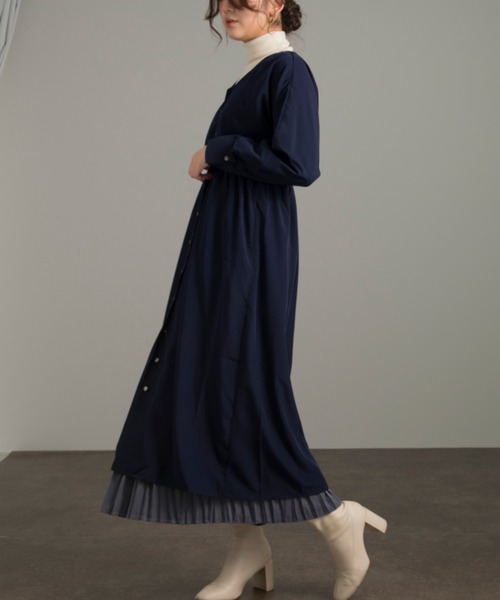 Ambre Neige(アンブルネージュ)の「ギャザーロングワンピース【WEB/EC限定商品】(ワンピース・レディース・チャコールグレー/ベージュ/ネイビー・FREE)」の22枚目の写真