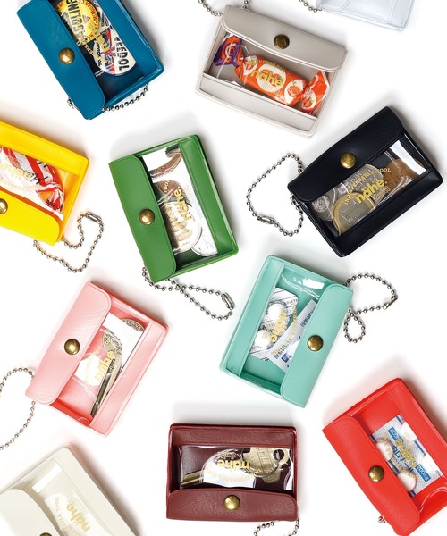 Nahe（ネーエ）の「nahe ネーエ ジェネラルパーパスケースミニ フラットポーチ クリア キーホルダー 小銭入れ（コインケース・レディース・ホワイト/ブラック/グレー/レッド/ピンク/イエロー/ブルー/グリーン/アイボリー/ミント/クリア/ワイン・FREE）」の18枚目の写真