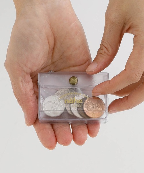 Nahe（ネーエ）の「nahe ネーエ ジェネラルパーパスケースミニ フラットポーチ クリア キーホルダー 小銭入れ（コインケース・レディース・ホワイト/ブラック/グレー/レッド/ピンク/イエロー/ブルー/グリーン/アイボリー/ミント/クリア/ワイン・FREE）」の13枚目の写真