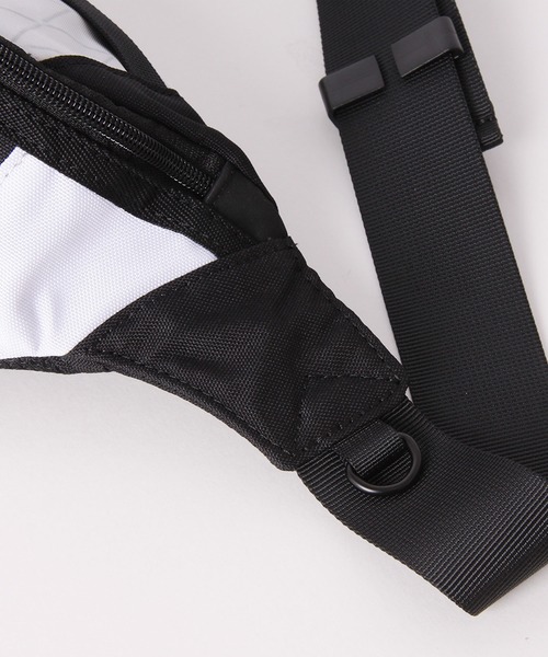 Misto Forza(ミストフォルツァ)の「ミストフォルツァ【Misto Forza】ボディバック(ボディバッグ/ウエストポーチ・メンズ・ホワイト/ブラック/イエロー・フリー)」の7枚目の写真