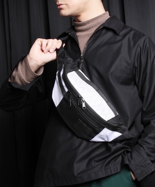 Misto Forza(ミストフォルツァ)の「ミストフォルツァ【Misto Forza】ボディバック(ボディバッグ/ウエストポーチ・メンズ・ホワイト/ブラック/イエロー・フリー)」の11枚目の写真