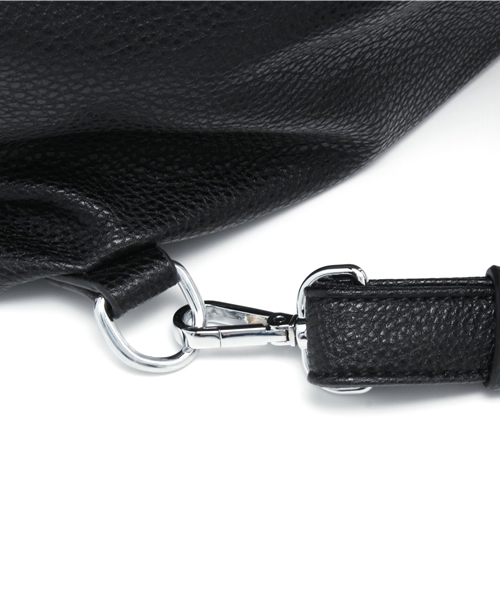 Khaju（カージュ）の「I Love Billy:ブラックバックパック（バックパック/リュック・レディース・ブラック・ONE SIZE）」の9枚目の写真