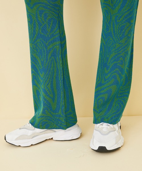 STUDIOUS（ステュディオス）の「【STUDIOUS】マーブルニットジャガードフレアパンツ（その他パンツ・レディース・グリーン/パープル・1/2）」の12枚目の写真
