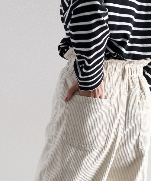 classicalelf（クラシカルエルフ）の「くしゅくしゅギャザーが可愛い。コーデュロイテーパードパンツ（デニムパンツ・レディース・ベージュ/アイボリー/モカ/チャコール・SMALL/MEDIUM/LARGE/X-LARGE）」の13枚目の写真