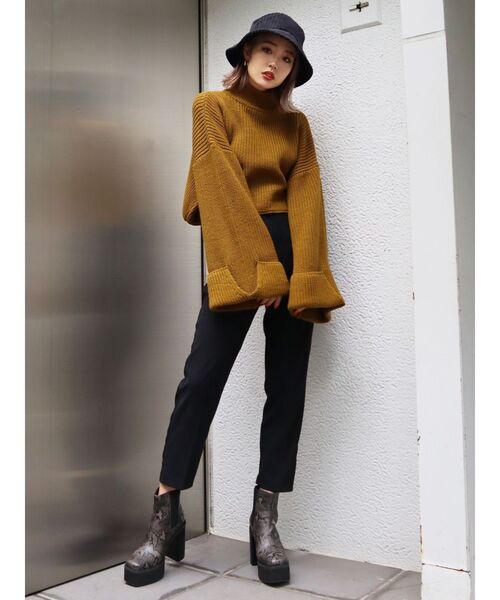 EMODA（エモダ）の「スウィッチングプレスパンツ（その他パンツ・レディース・ブラック/グレー/ピンク・SMALL/MEDIUM）」の14枚目の写真