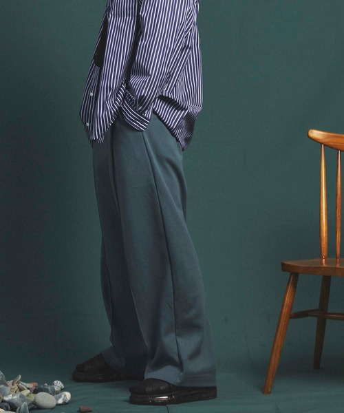 MAISON SPECIAL（メゾンスペシャル）の「《ユニセックスアイテム》ダンボールプライムワイドパンツ 【MAISON SPECIAL/メゾンスペシャル】（スウェットパンツ・メンズ・ブラック/パープル/ブラウン/オフホワイト/グリーン・1/2/0）」の18枚目の写真