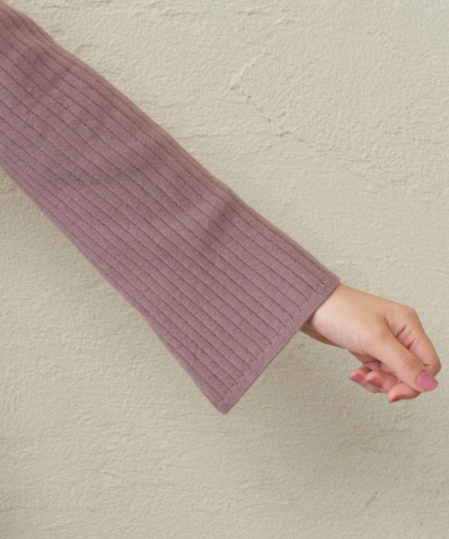 natural couture（ナチュラルクチュール）の「お上品バックパールニット（ニット/セーター・レディース・ブラック/カーキ/ピンク/ライトベージュ・FREE）」の5枚目の写真