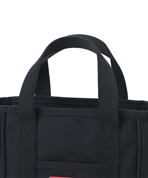 Manhattan Portage（マンハッタンポーテージ）の「Mini Gowanus Tote Bag（ショルダーバッグ・メンズ・ブラック・X-SMALL）」の6枚目の写真