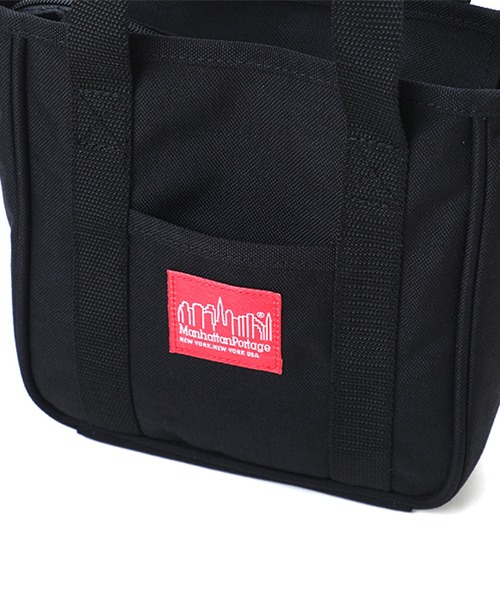 Manhattan Portage（マンハッタンポーテージ）の「Mini Gowanus Tote Bag（ショルダーバッグ・メンズ・ブラック・X-SMALL）」の7枚目の写真