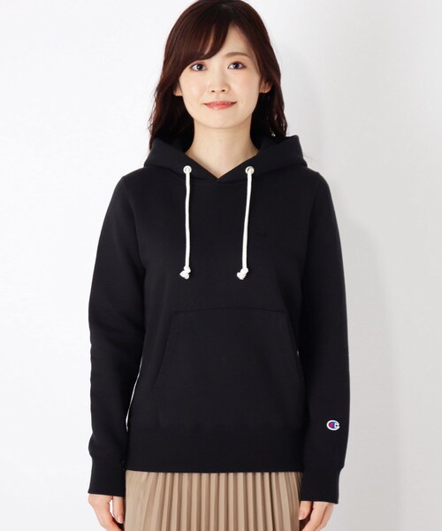 Champion(チャンピオン)の「【Champion】フーディースウェット(パーカー・レディース・アイボリー/ブラック/ピンク系・02)」の4枚目の写真
