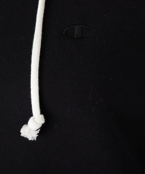Champion(チャンピオン)の「【Champion】フーディースウェット(パーカー・レディース・アイボリー/ブラック/ピンク系・02)」の12枚目の写真