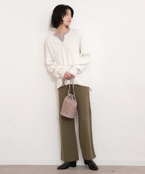 LAKOLE（ラコレ）の「12Gワッフルスリットプルオーバー / LAKOLE（Tシャツ/カットソー・レディース・ネイビー/オフホワイト/カーキ/ベビーピンク・SMALL/MEDIUM）」の19枚目の写真