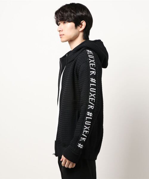 CERCA（チェルカ）の「RM/編み　ZIPパーカー（パーカー・メンズ・ダークグレー/ブラック/ライトグレー/ネイビー・MEDIUM/LARGE）」の9枚目の写真