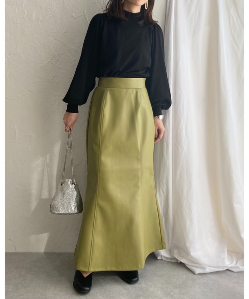 She's Closet(シーズクローゼット)の「モックネックバルーンスリーブショート丈ニット(ニット/セーター・レディース・アイボリー/パープル/ブラック・FREE)」の10枚目の写真