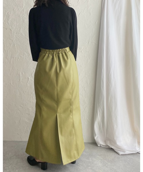 She's Closet(シーズクローゼット)の「モックネックバルーンスリーブショート丈ニット(ニット/セーター・レディース・アイボリー/パープル/ブラック・FREE)」の7枚目の写真