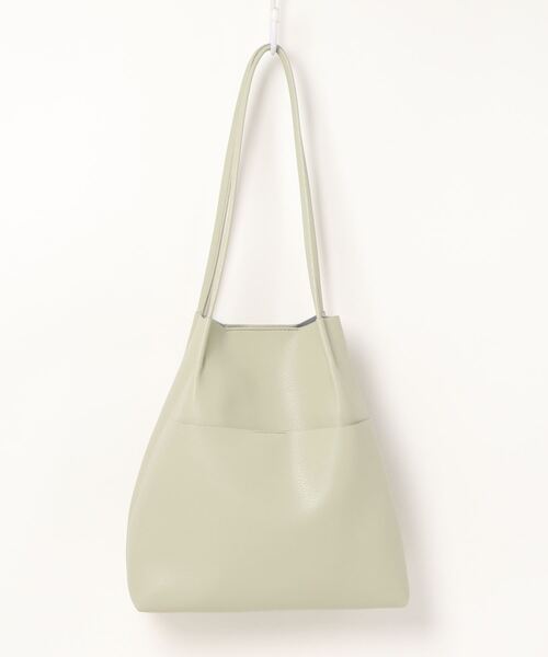 Te chichi TERRASSE（テチチテラス）の「フェイクレザートートバッグ（トートバッグ・レディース・ブラック/オフホワイト/グリーン・ﾌﾘ-）」の3枚目の写真