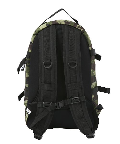 X-girl（エックスガール）の「【SEDA5月号掲載】OUTDOOR BACKPACK（バックパック/リュック・レディース・カモフラージュ/ブラック/レッド/ブルー/ベージュ・ONE SIZE）」の9枚目の写真