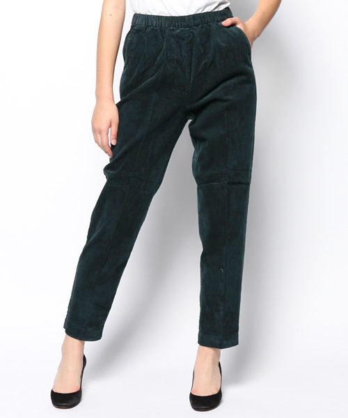 Kastane（カスタネ）の「【Kastane】イージーテーパードパンツ（その他パンツ・レディース・ネイビー/キャメル/その他18/ベージュ/グリーン・FREE）」の10枚目の写真