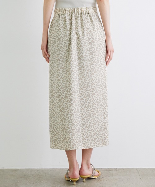 ROPE' PICNIC（ロペピクニック）の「フラワープリントくるみ釦ラップスカート（スカート・レディース・ベージュ/ライトグリーン/ラベンダー・36/38）」の11枚目の写真
