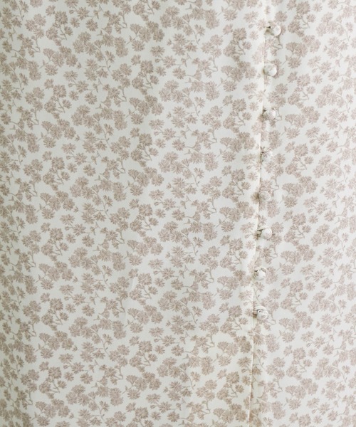 ROPE' PICNIC（ロペピクニック）の「フラワープリントくるみ釦ラップスカート（スカート・レディース・ベージュ/ライトグリーン/ラベンダー・36/38）」の6枚目の写真