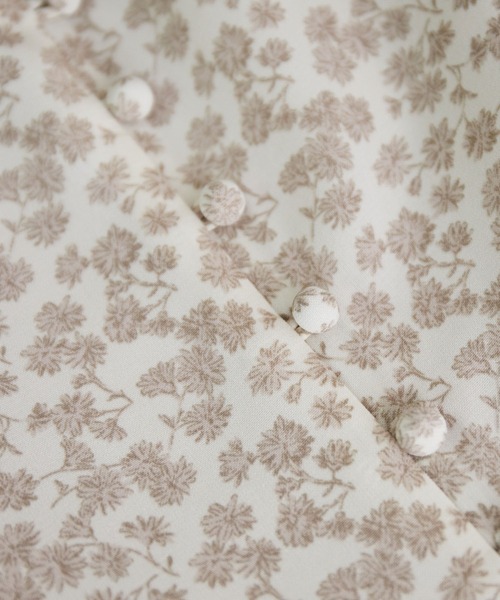 ROPE' PICNIC（ロペピクニック）の「フラワープリントくるみ釦ラップスカート（スカート・レディース・ベージュ/ライトグリーン/ラベンダー・36/38）」の5枚目の写真