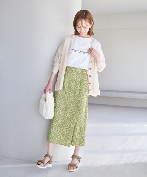 ROPE' PICNIC（ロペピクニック）の「フラワープリントくるみ釦ラップスカート（スカート・レディース・ベージュ/ライトグリーン/ラベンダー・36/38）」の19枚目の写真