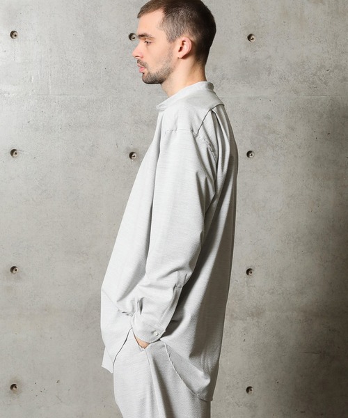 MEN'S BIGI（メンズビギ）の「シアサッカーフェイクプルオーバーシャツ（シャツ/ブラウス・メンズ・ブラック/グレー・01/03/02）」の7枚目の写真