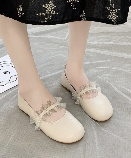 LAC-VERT(ラック・ヴェール)の「フリルレースシューズ(パンプス・レディース・ホワイト/ブラック/ベージュ/ミント・S/M/L)」の2枚目の写真