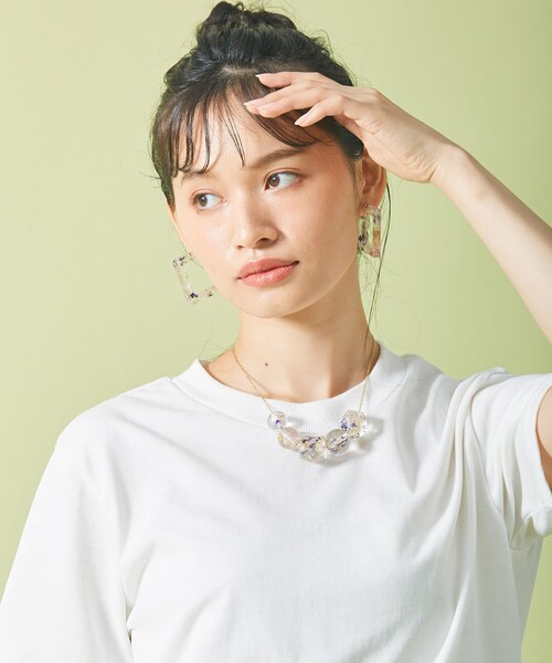 ANEVER(アンエバー)の「POLYGON ネックレス(ネックレス・レディース・ホワイト系/アイボリー・F)」の4枚目の写真