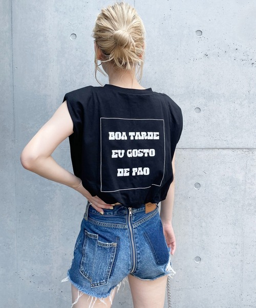 SPIRALGIRL(スパイラルガール)の「肩パット入りバックプリントノースリーブトップス(Tシャツ/カットソー・レディース・ブラック/オフホワイト・FREE)」の1枚目の写真