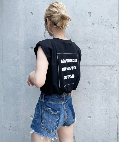SPIRALGIRL(スパイラルガール)の「肩パット入りバックプリントノースリーブトップス(Tシャツ/カットソー・レディース・ブラック/オフホワイト・FREE)」の8枚目の写真