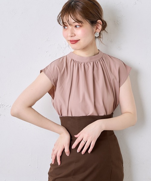 natural couture(ナチュラルクチュール)の「前後2WAYノースリーブビッグボータイブラウス(シャツ/ブラウス・レディース・オフホワイト/モカ/サックスブルー/ラベンダー/その他1/その他2・FREE)」の1枚目の写真