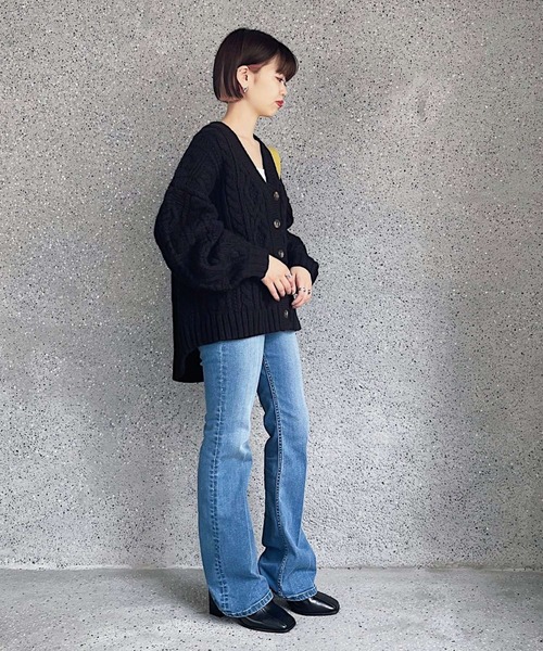 PAGEBOY（ページボーイ）の「ケーブルVネックカーディガン（ニット/セーター・レディース・オフホワイト/ブラック/ブラウン系その他/グレイッシュベージュ・FREE）」の16枚目の写真