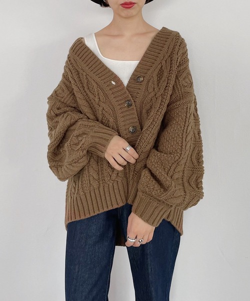 PAGEBOY（ページボーイ）の「ケーブルVネックカーディガン（ニット/セーター・レディース・オフホワイト/ブラック/ブラウン系その他/グレイッシュベージュ・FREE）」の21枚目の写真