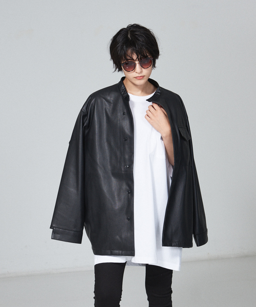 MYSELF ABAHOUSE（マイセルフアバハウス）の「【MYSELF ABAHOUSE】ネオレザー バンドカラー シャツ（シャツ/ブラウス・メンズ・ブラック/グレイッシュベージュ・48/46）」の9枚目の写真