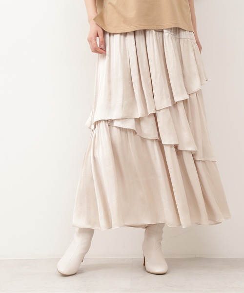 NATURAL BEAUTY BASIC（ナチュラルビューティーベーシック）の「サテンレイヤードスカート/0171220880（スカート・レディース・オフホワイト/グリーン/キャメル・SMALL/MEDIUM）」の15枚目の写真