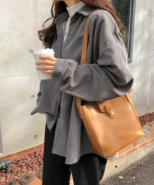 c.u.l（シーユーエル）の「【c.u.l:w】コーデュロイ ビッグシルエット シャツ culw78（シャツ/ブラウス・レディース・グレー/ブルー/アイボリー・FREE）」の10枚目の写真