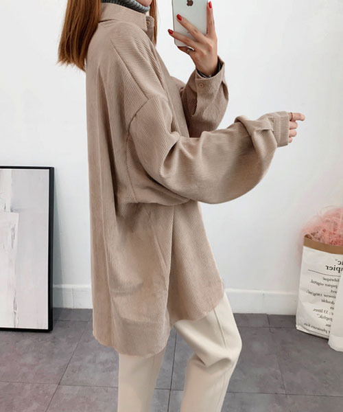 c.u.l（シーユーエル）の「【c.u.l:w】コーデュロイ ビッグシルエット シャツ culw78（シャツ/ブラウス・レディース・グレー/ブルー/アイボリー・FREE）」の17枚目の写真