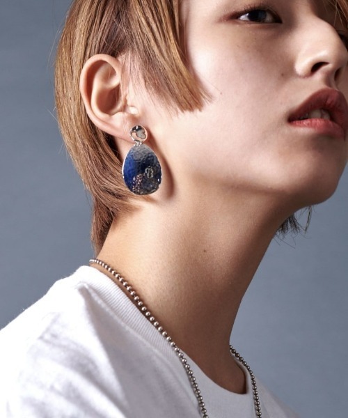 Taaii(ターイ)の「Taaii BRASS OVAL EARRING:オーバルイヤリング(ピアス(両耳用)・レディース・シルバー・FREE)」の2枚目の写真