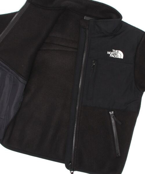 THE NORTH FACE（ザノースフェイス）の「【WEB限定】THE NORTH FACE/ザ・ノースフェイス KIDS Denali Jacket（ブルゾン・キッズ・オリーブ/ブラック・140/150/130/120）」の4枚目の写真