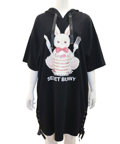 Secret Honey（シークレットハニー）の「パンケーキうさぎフード付ビッグTシャツ（Tシャツ/カットソー・レディース・ブラック/ピンク/ワインレッド・FREE）」の17枚目の写真