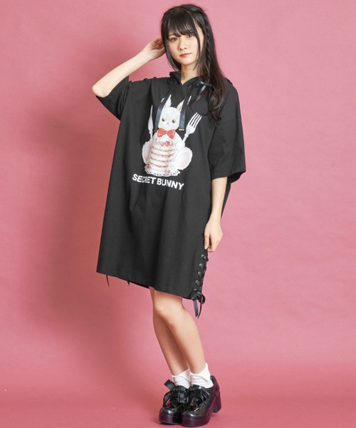 Secret Honey（シークレットハニー）の「パンケーキうさぎフード付ビッグTシャツ（Tシャツ/カットソー・レディース・ブラック/ピンク/ワインレッド・FREE）」の8枚目の写真