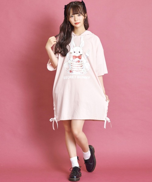 Secret Honey（シークレットハニー）の「パンケーキうさぎフード付ビッグTシャツ（Tシャツ/カットソー・レディース・ブラック/ピンク/ワインレッド・FREE）」の7枚目の写真