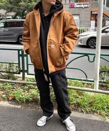 【carhartt】アクティブジャケットフード付き Carhartt/カーハート Quilting -Lined Duck Active Jacket