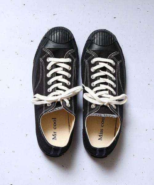 SPINNS（スピンズ）の「ゴムソール キャンバススニーカー（スニーカー・メンズ・ブラック/アイボリー・M/L）」の5枚目の写真
