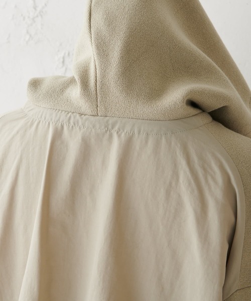 BEARDSLEY（ビアズリー）の「テープ刺繍ニットパーカー（パーカー・レディース・サンドベージュ/ネイビー・FREE）」の9枚目の写真