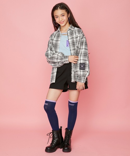 JENNI love(ジェニィラブ)の「バックタテロゴニーハイソックス(ソックス/靴下・キッズ・ネイビー/グレー/ブラック・19-21cm/22-24cm)」の6枚目の写真