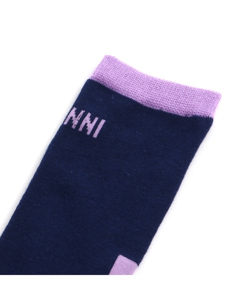 JENNI love(ジェニィラブ)の「バックタテロゴニーハイソックス(ソックス/靴下・キッズ・ネイビー/グレー/ブラック・19-21cm/22-24cm)」の9枚目の写真