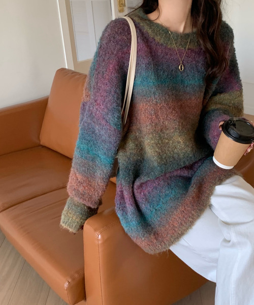 emi+（エミプラス）の「グラデーションカラーニットプルオーバー（ニット/セーター・レディース・パープル/グレー/ブルー/ブラウン/ブルーグレー/カーキ/キャメル/ライトカーキ・FREE）」の5枚目の写真